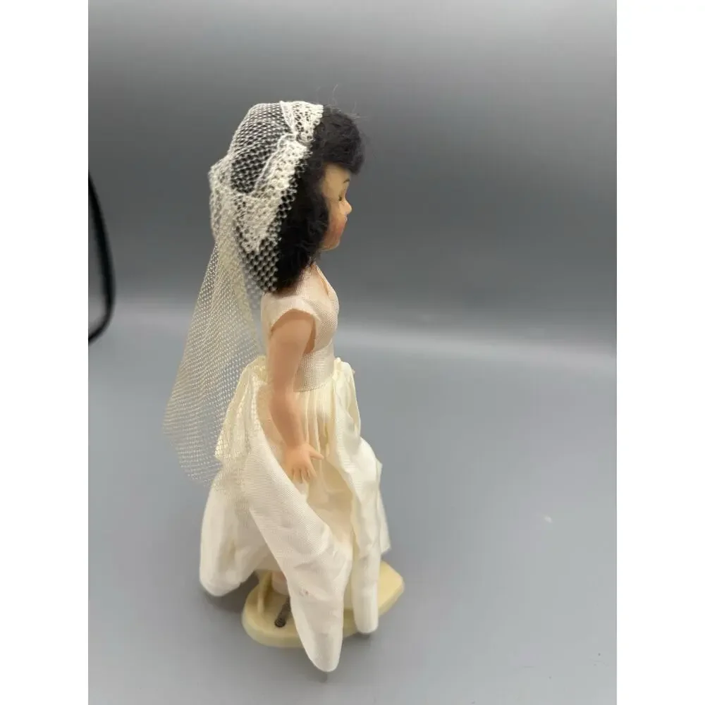 Vintage 1950s 8” Bride Doll Sleep Eyes Wedding Dress Veil Heart Stand
